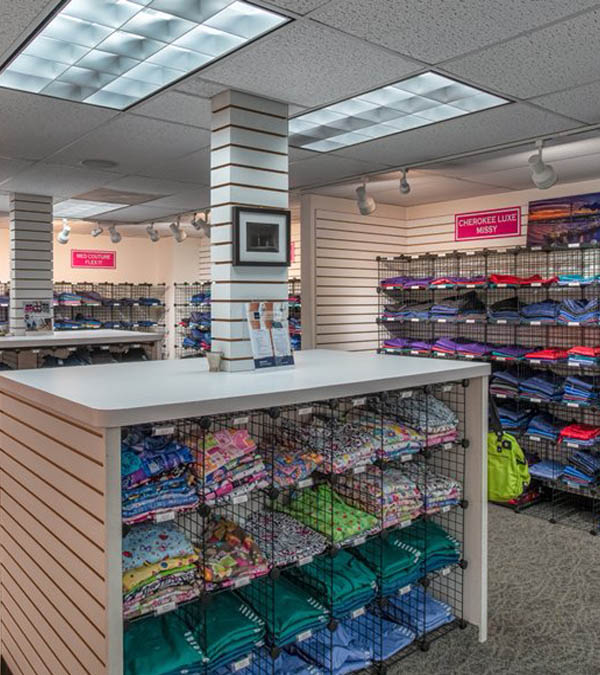 You are currently viewing 5 Reasons Medical Supply Stores Beats Traditional Uniform Shops